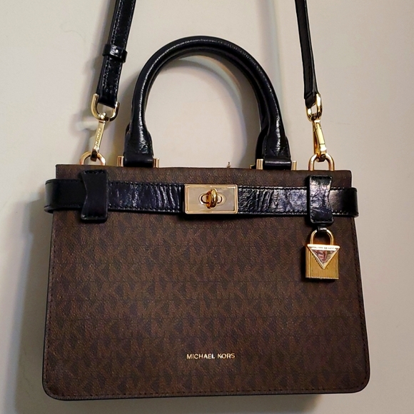 Michael Kors mini Handbag - Picture 1 of 16